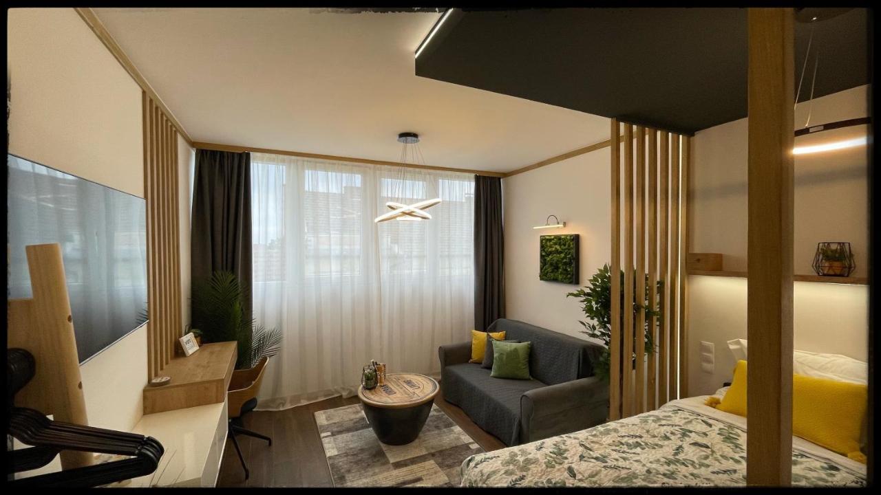 Good Knight Apartman Leilighet Szeged Eksteriør bilde